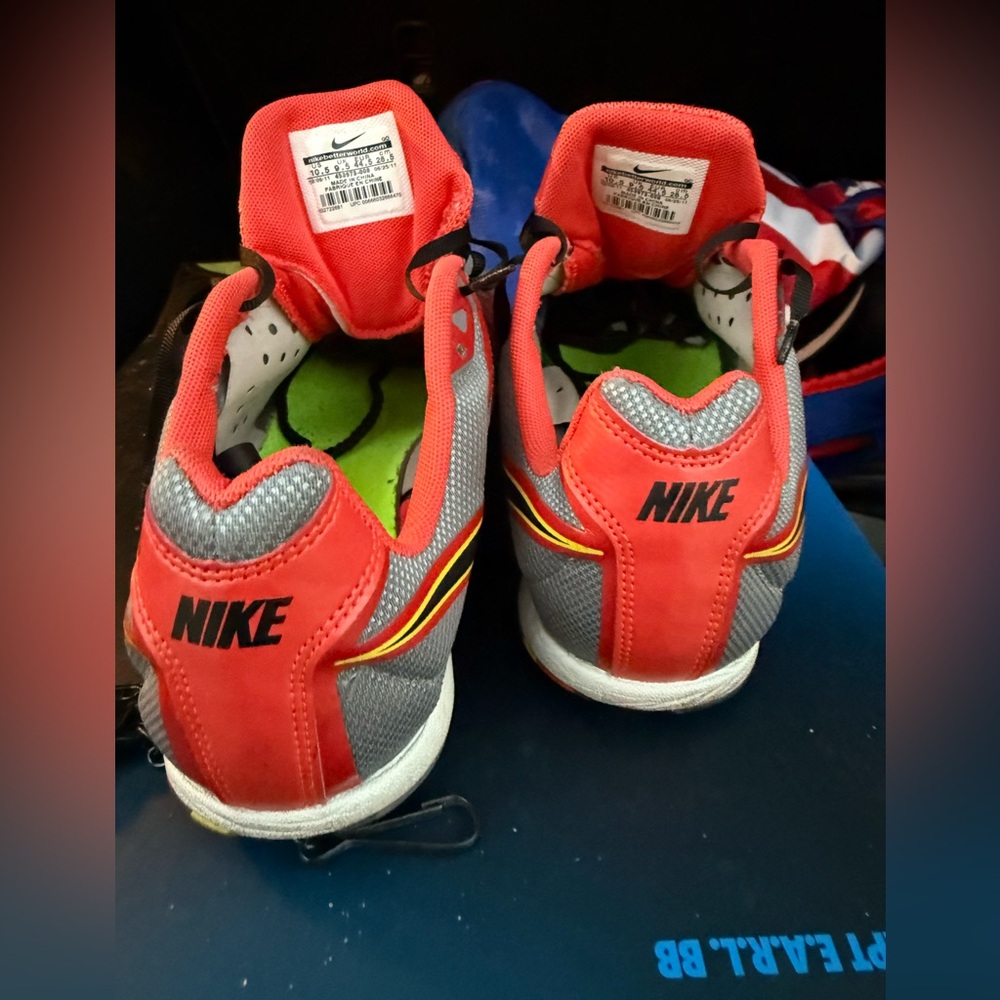 Nike Track Spikes - Picture 4 of 5